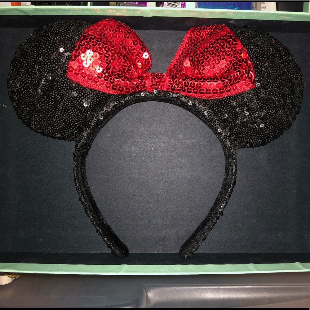 Minnie Mouse Ears